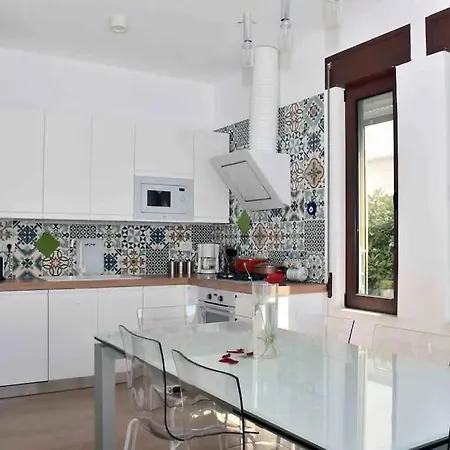 Super For Vacation Gjiri I Lalzit 别墅 *