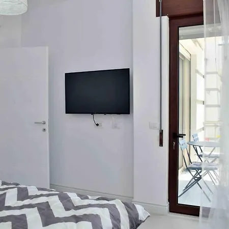 Willa Super For Vacation Gjiri I Lalzit Durrës