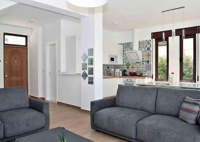 Willa Super For Vacation Gjiri I Lalzit *