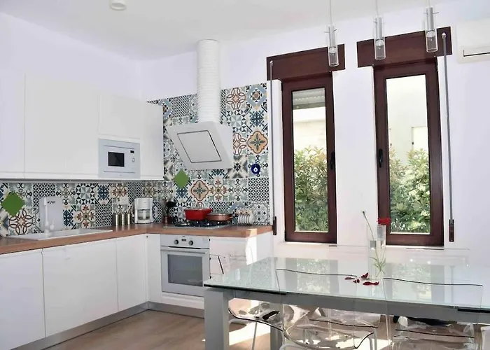 Villa Super For Vacation Gjiri I Lalzit Durrës