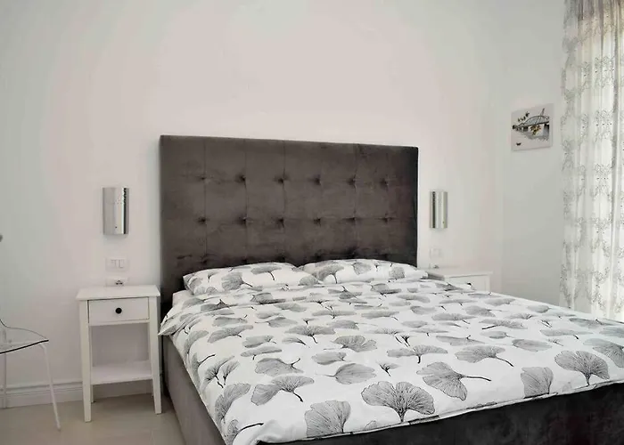 Willa Super For Vacation Gjiri I Lalzit *